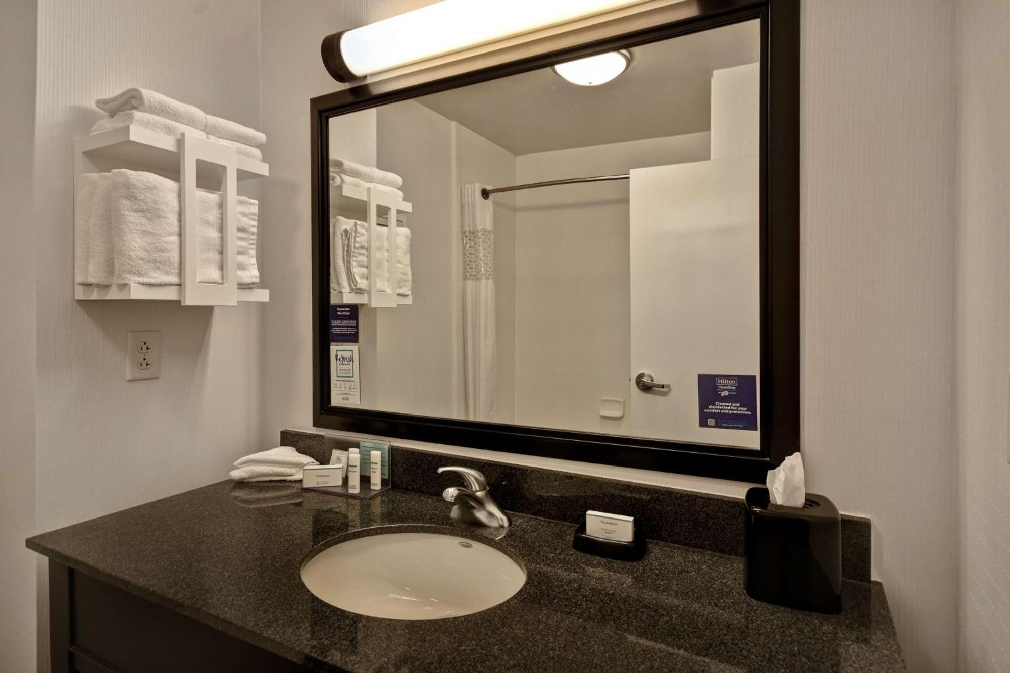 Hampton Inn & Suites Columbia South Fort Meade Area Extérieur photo