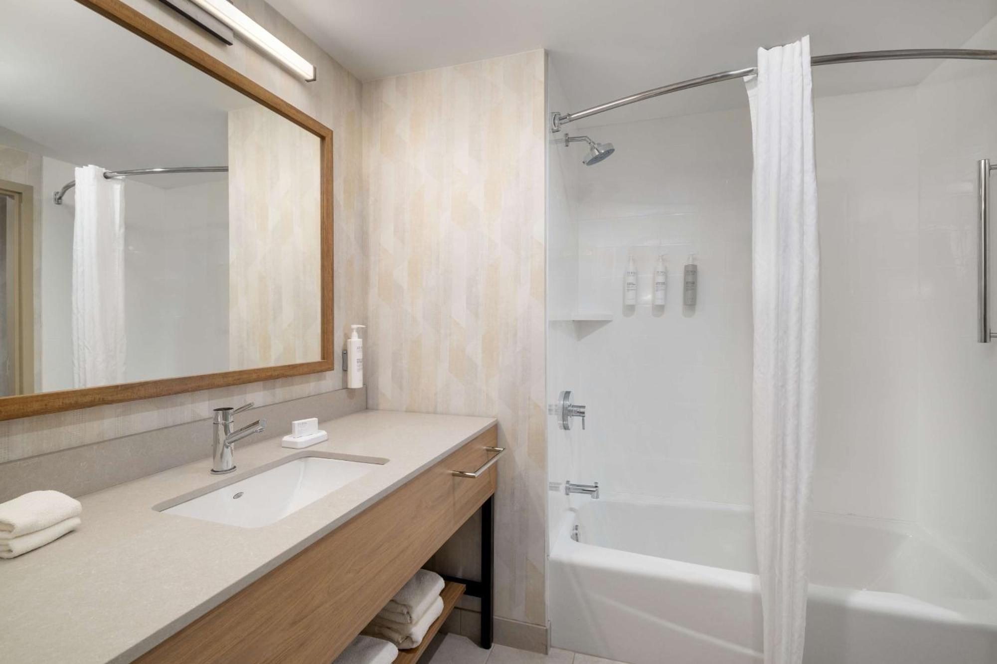Hampton Inn & Suites Columbia South Fort Meade Area Extérieur photo